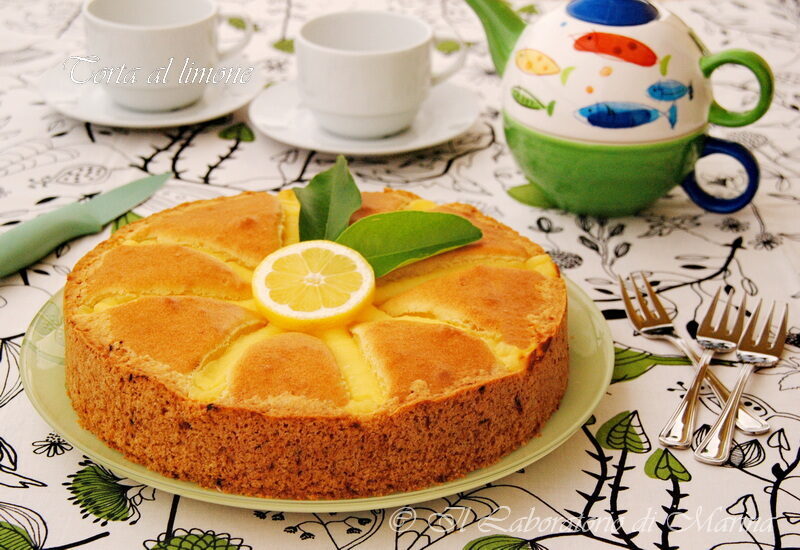 Torta al limone a tre impasti