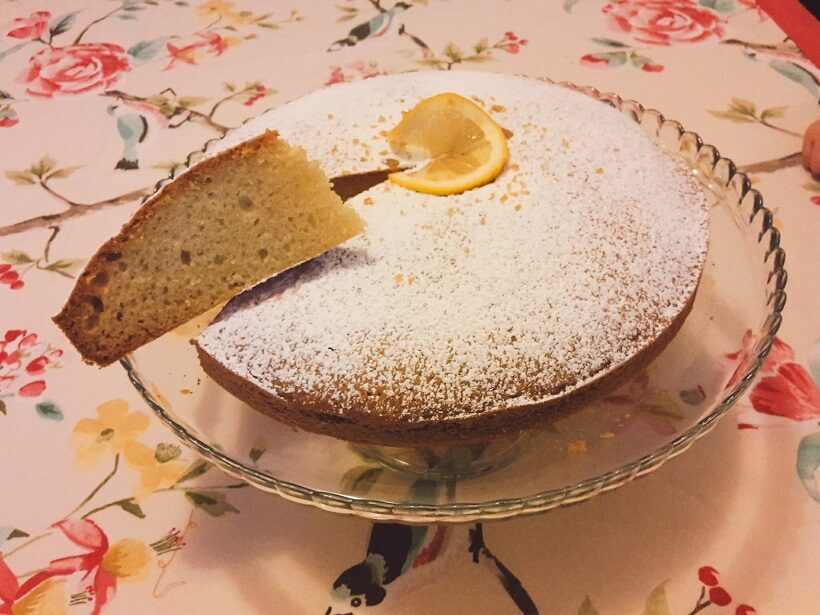 Torta al limone, senza burro e pronta in 10 minuti
