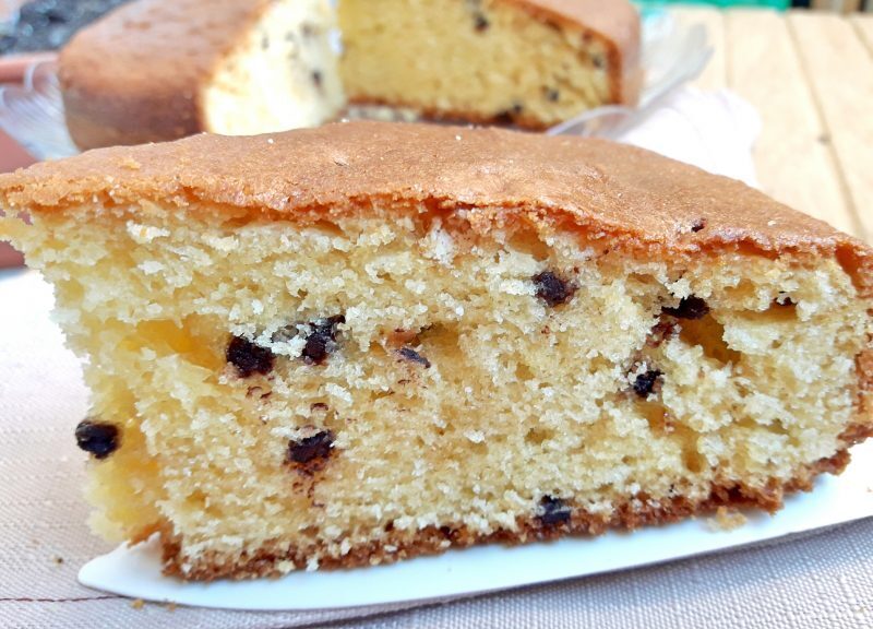 Torta al mascarpone con gocce di cioccolato