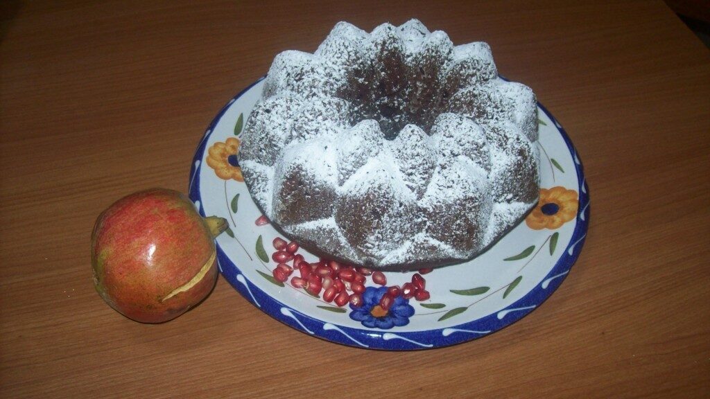 Torta al melograno e cioccolato