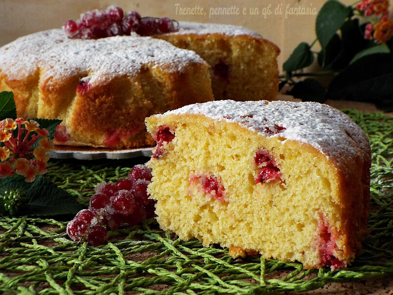 Torta al succo ace e ribes