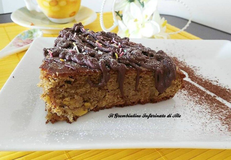 Torta all’ananas con farina di grano saraceno