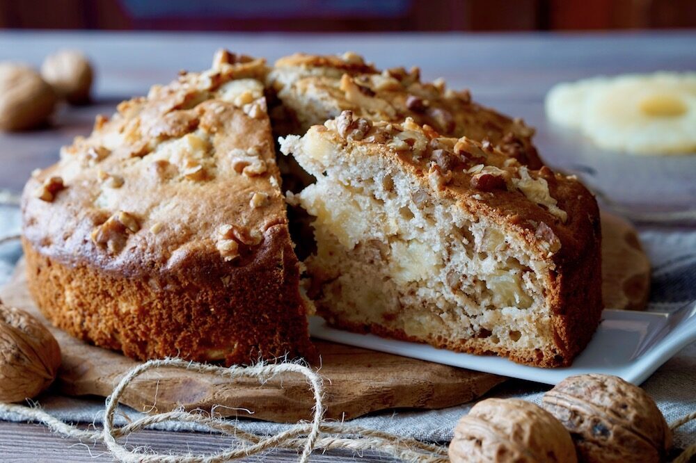 Torta all’ananas e noci