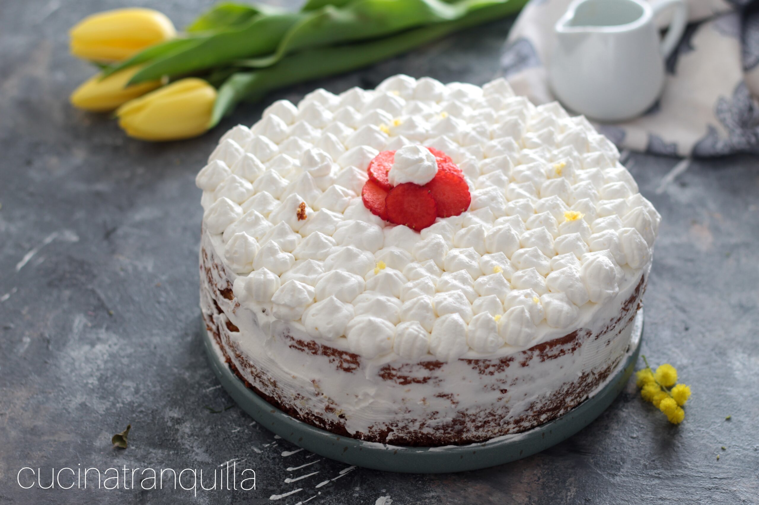 Torta all’arancia e fragole