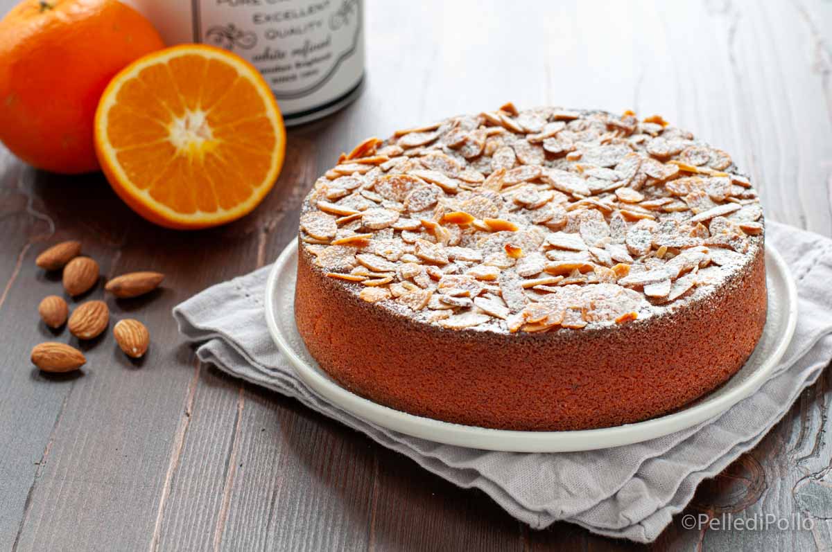 Torta all’arancia e mandorle senza farina