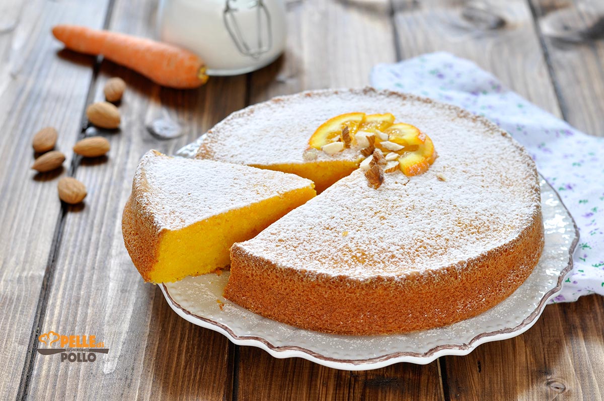 Torta alle carote semplice e soffice