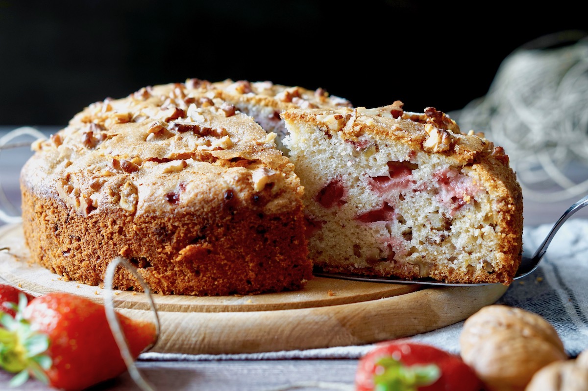 Torta alle fragole e noci
