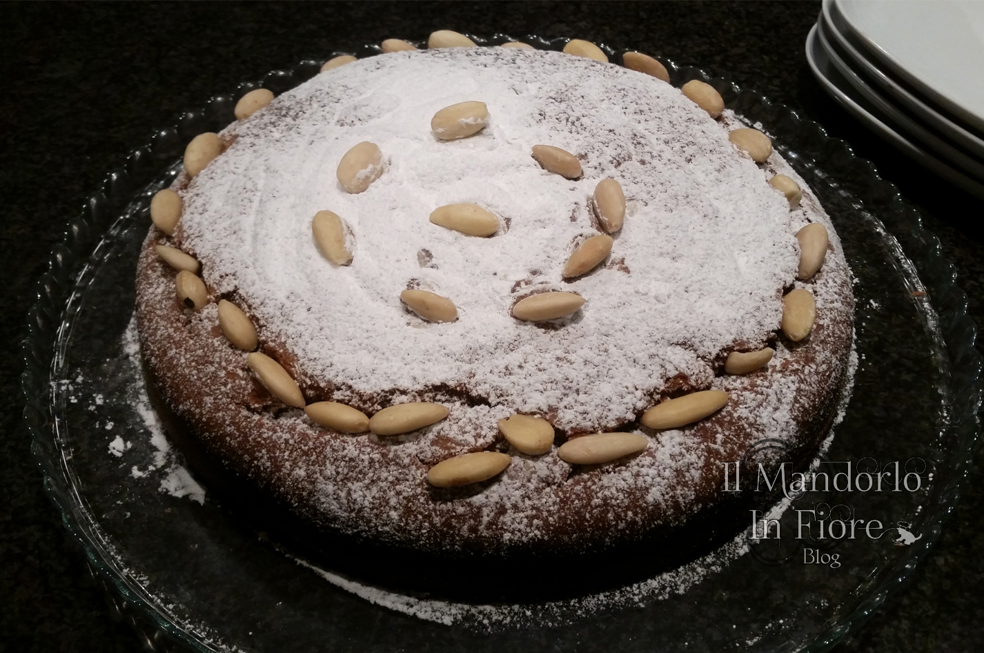 Torta alle mandorle e cioccolato