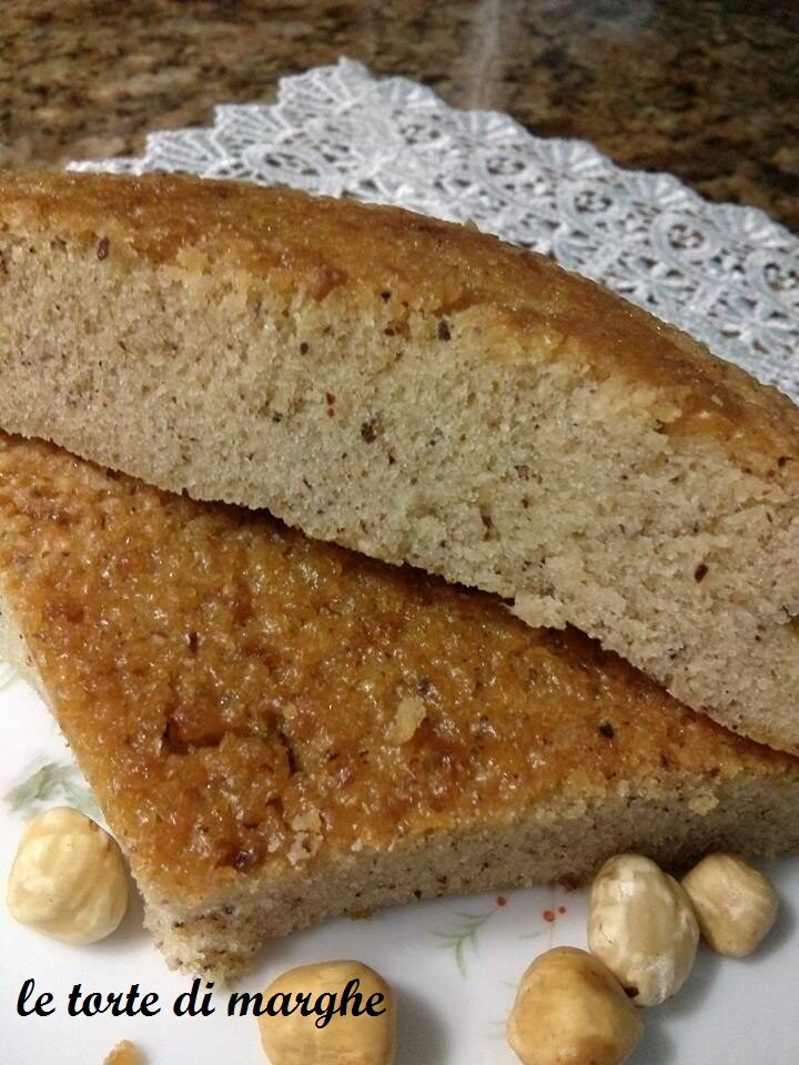 Torta alle nocciole ricetta semplice