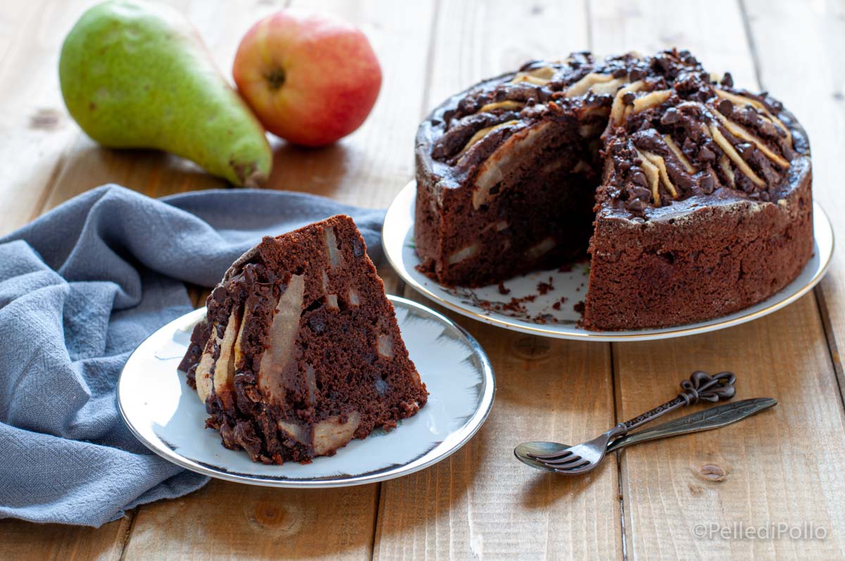 Torta alle pere con cioccolato e rum