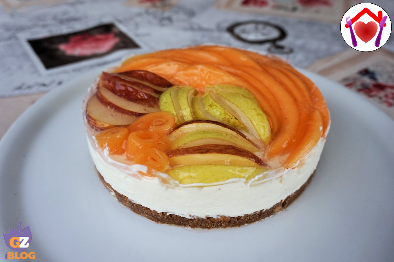Torta allo yogurt e frutta
