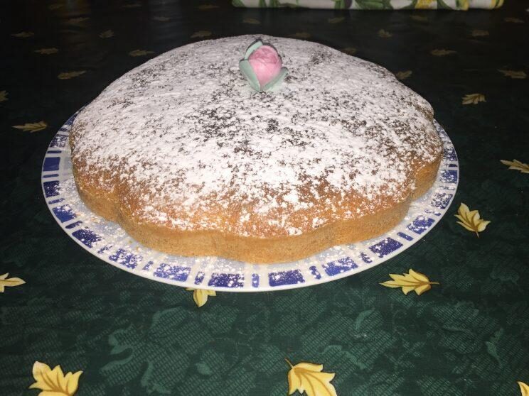 Torta allo yogurt semplice e veloce
