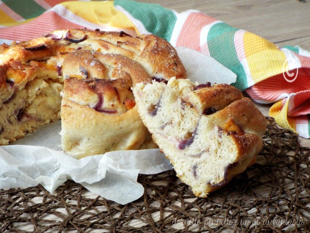 Torta angelica cipolle e formaggio