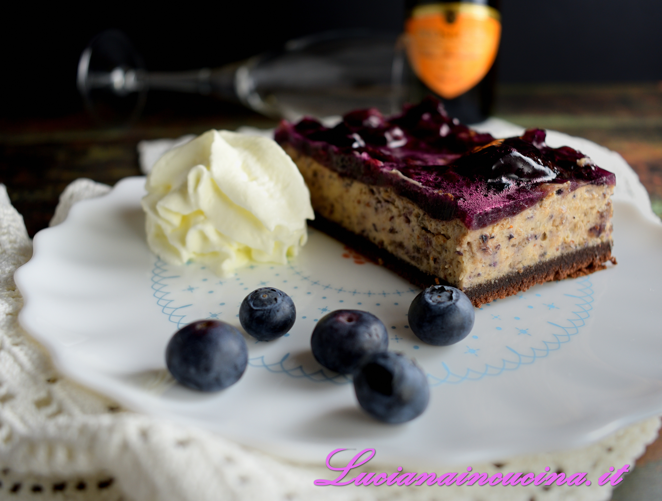 Torta cacao e mirtilli