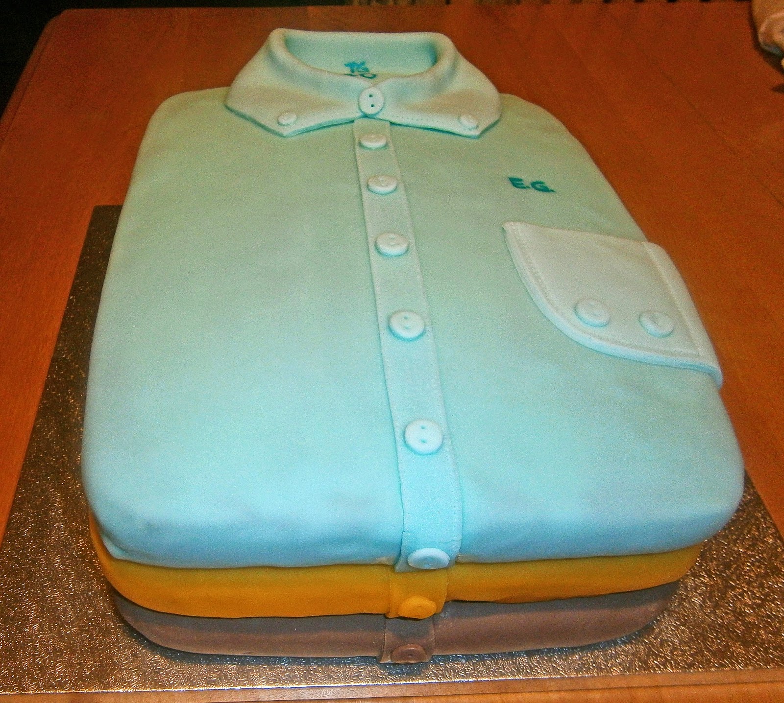 Torta camicie colorate per mio marito