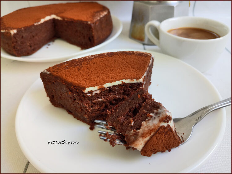 Torta cheesecake tiramisù al cioccolato