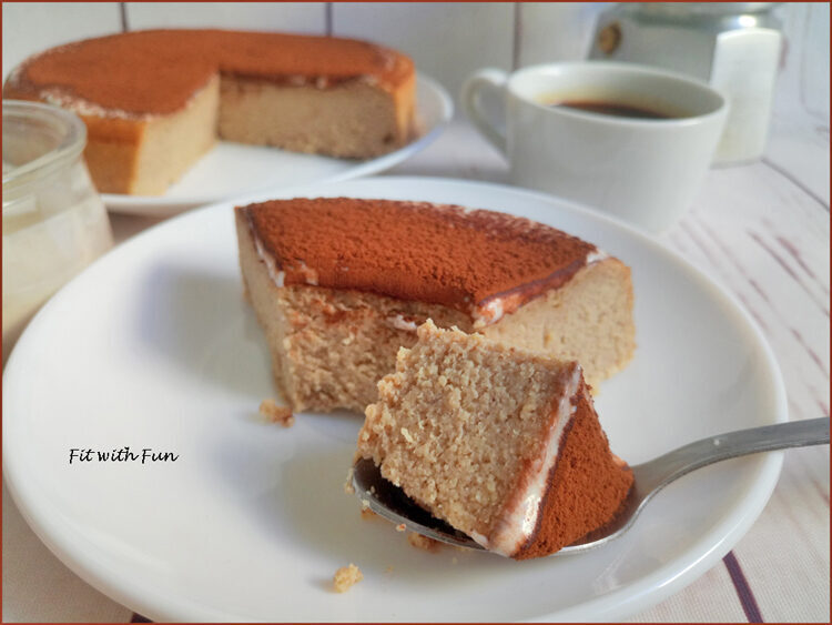 Torta cheesecake tiramisù al forno
