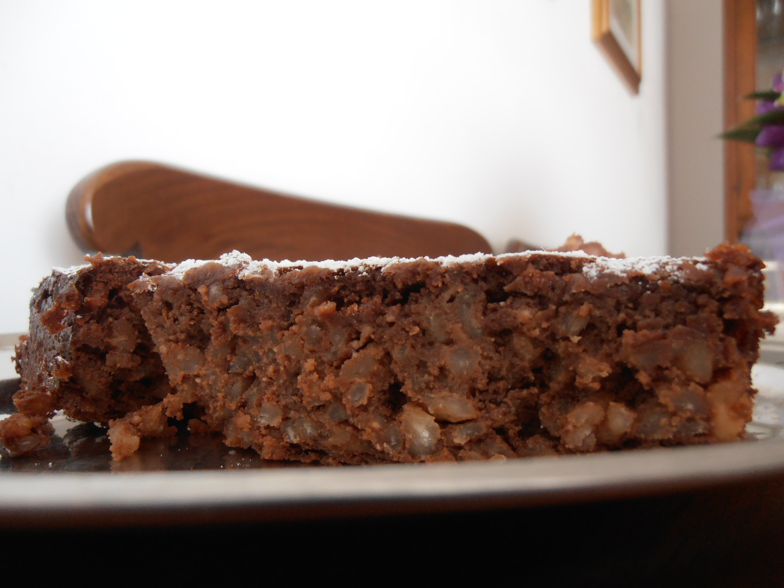 Torta ciocco-riso con ricotta e amaretti.