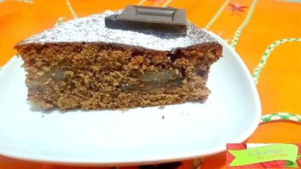 Torta cioccolato e pere senza glutine, la soffice ricetta bimby