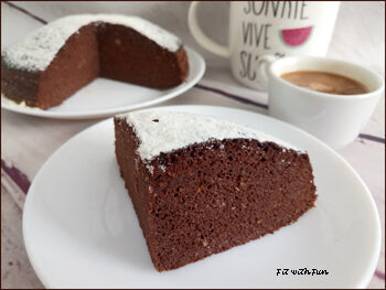 Torta cocco e cacao low carb proteica senza glutine