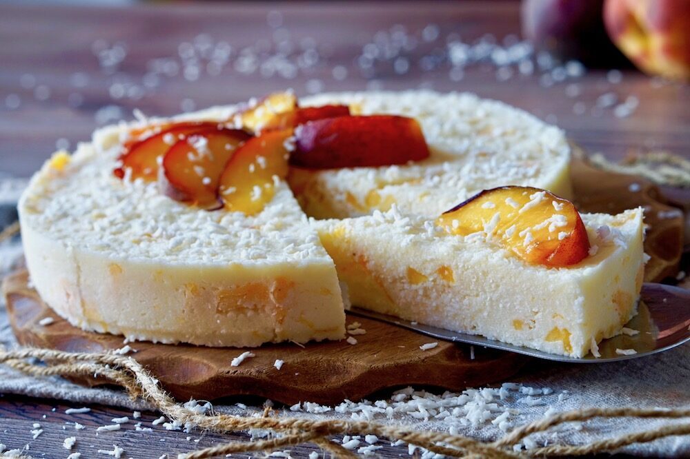 Torta cocco e pesche senza cottura
