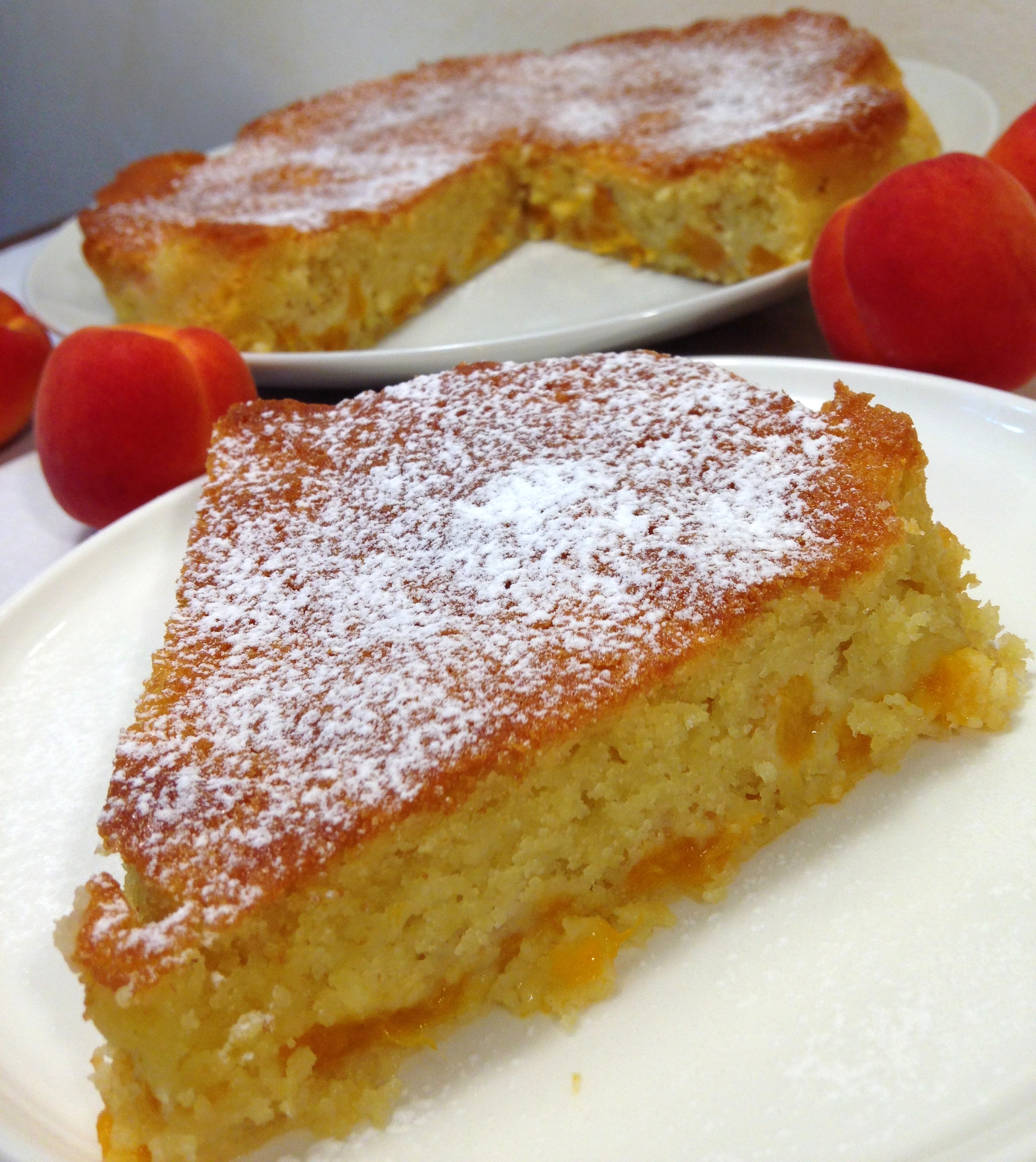 Torta con albicocche e yogurt