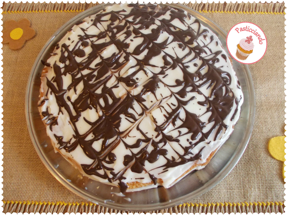 Torta con crema di ricotta