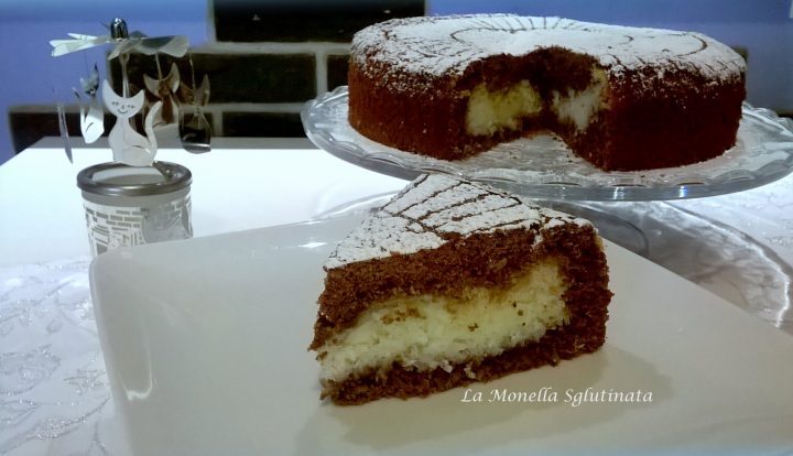 Torta con cuore morbidissimo al cocco
