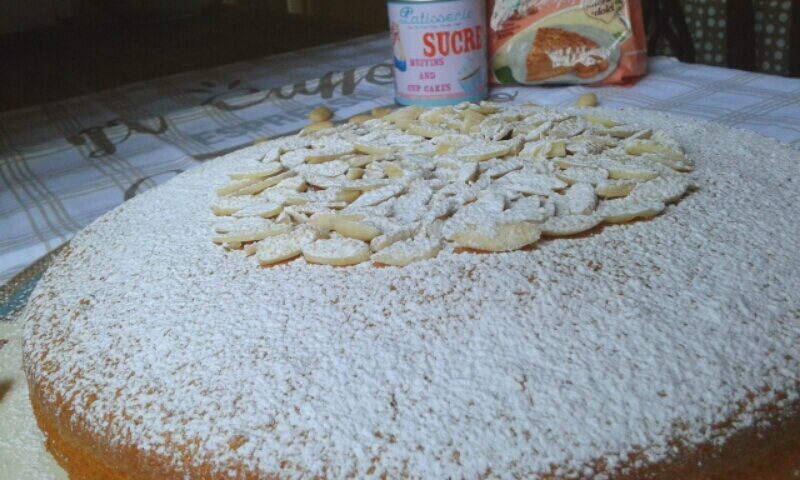 Torta con Farina di Mandorle