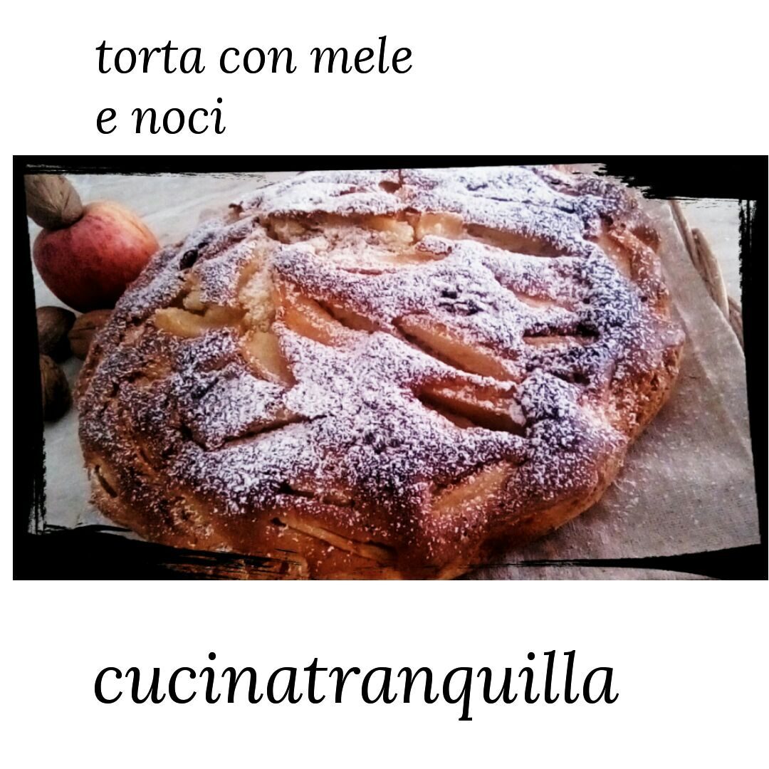 Torta con mele e noci