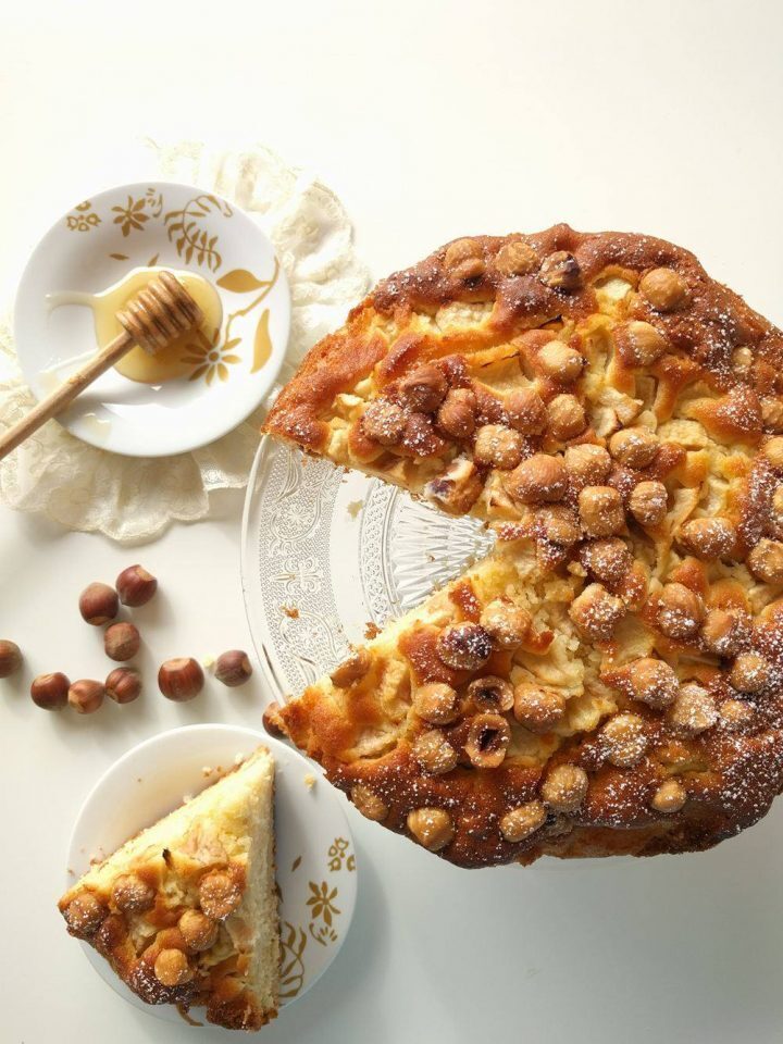Torta con nocciole di giffoni