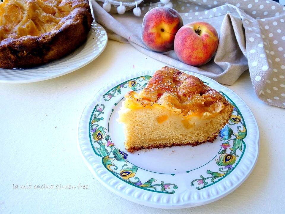 Torta con pesche e mele senza glutine