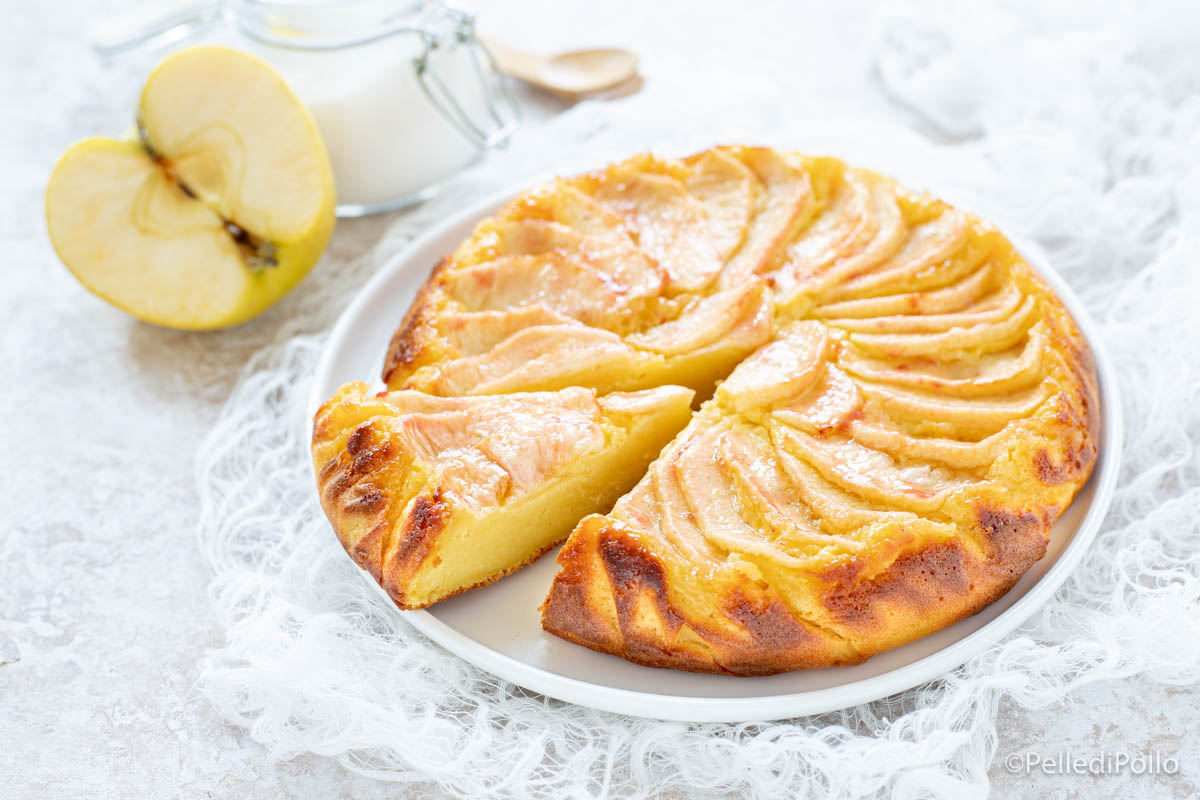 Torta cremosa alla ricotta e mele