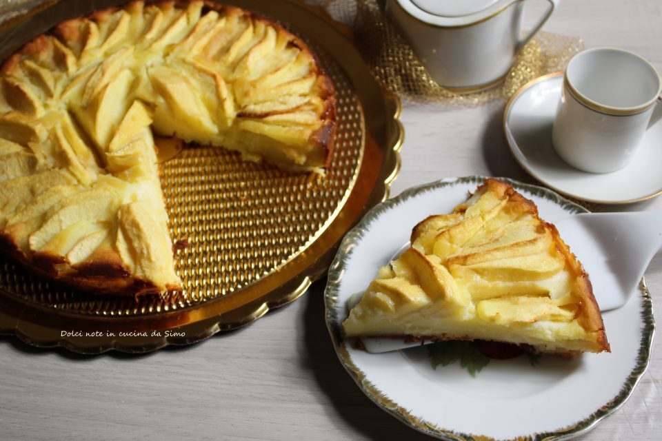 Torta cremosa di mele e ricotta