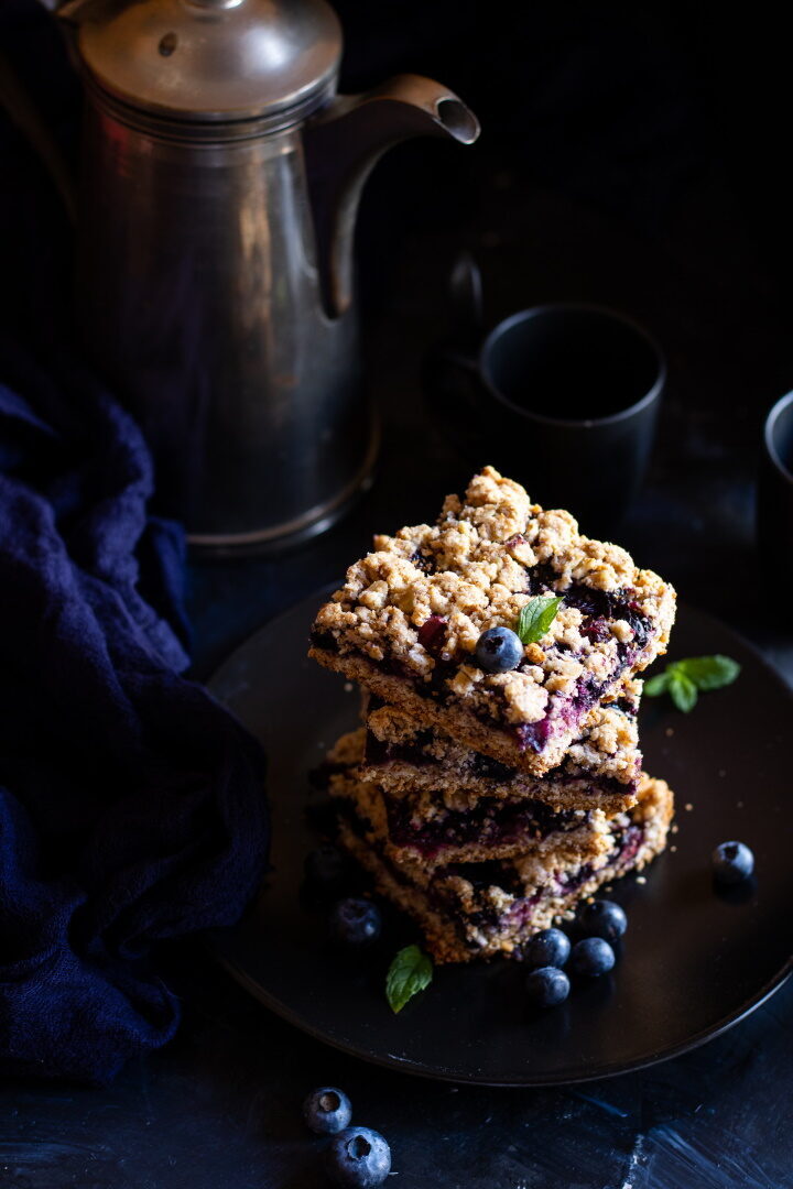 Torta crumble ai mirtilli con avena