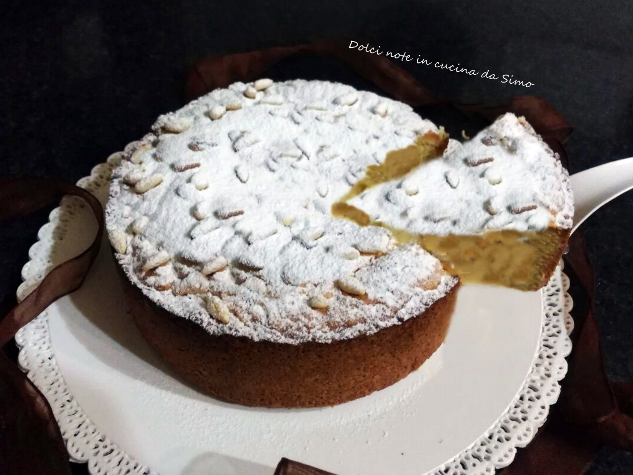 Torta della nonna con crema all’arancia