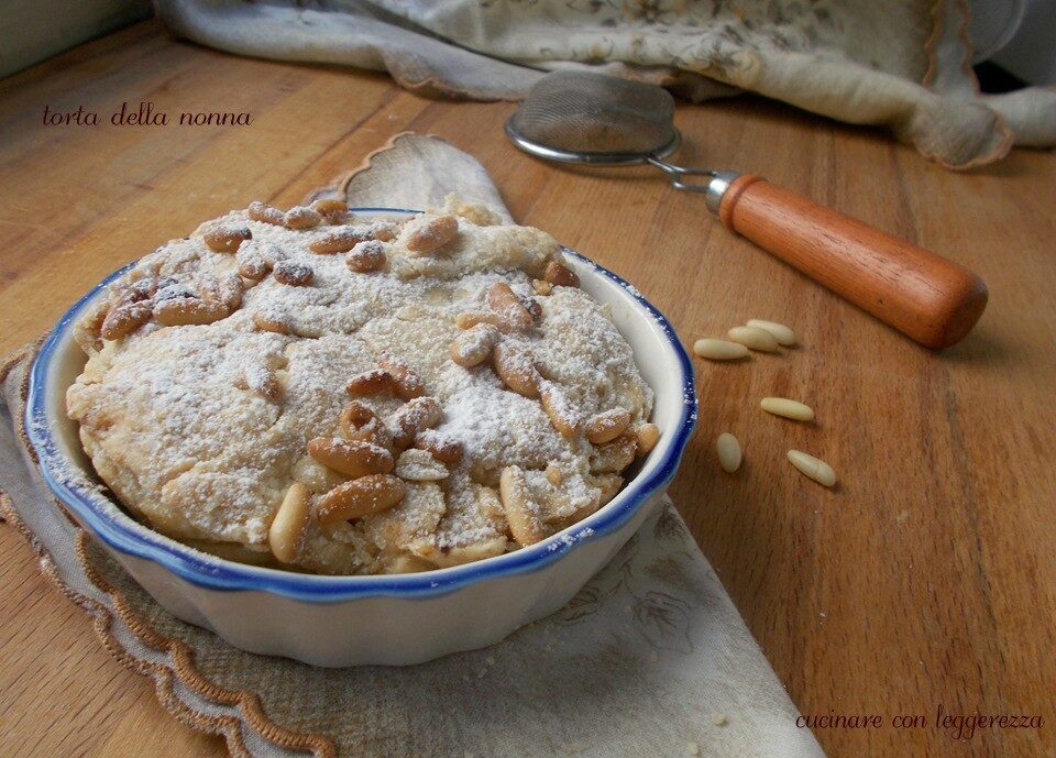 Torta della nonna