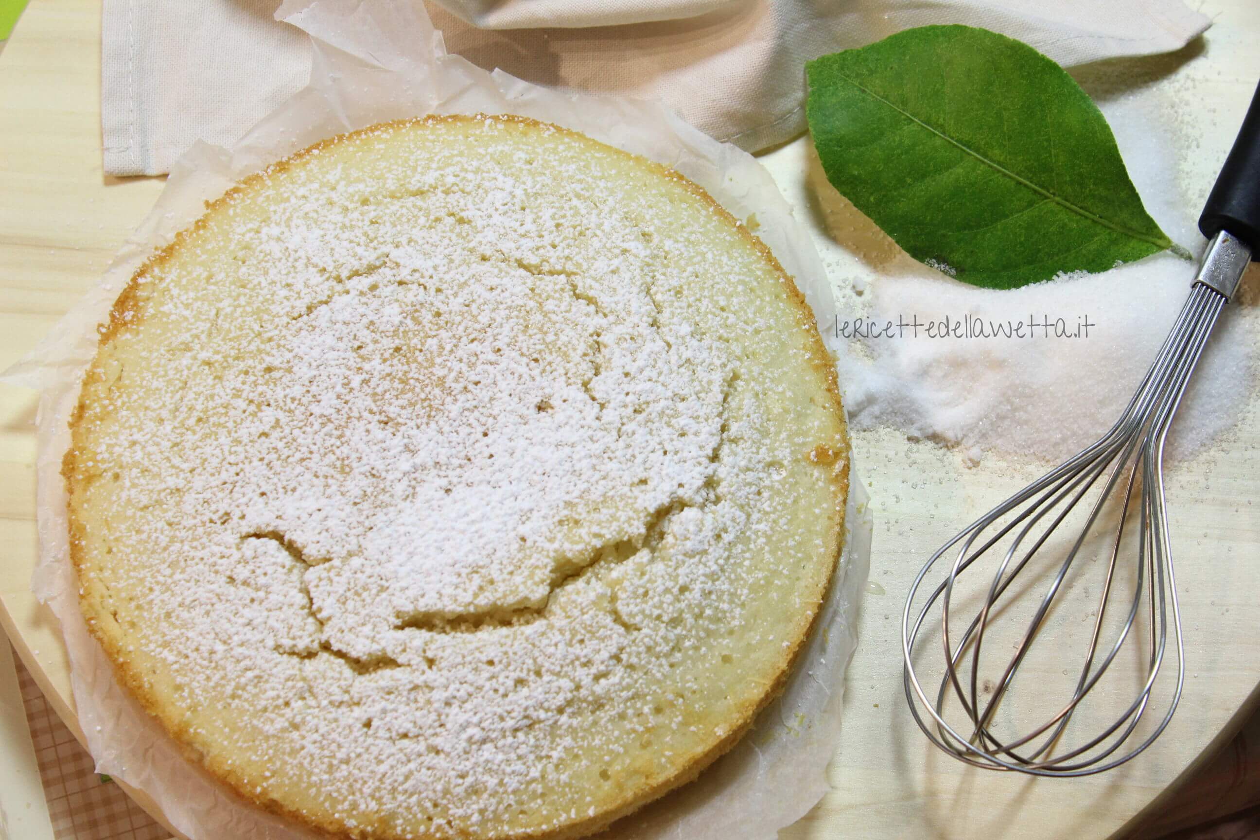 Torta di albumi al limone