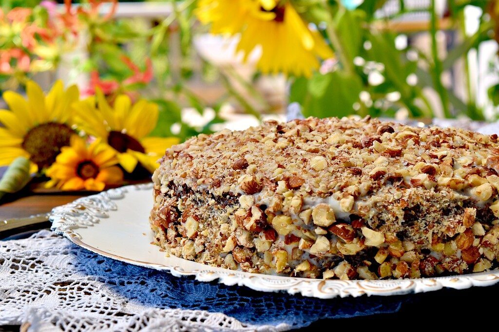 Torta di banane zucchine e nocciole, ma che bontà!