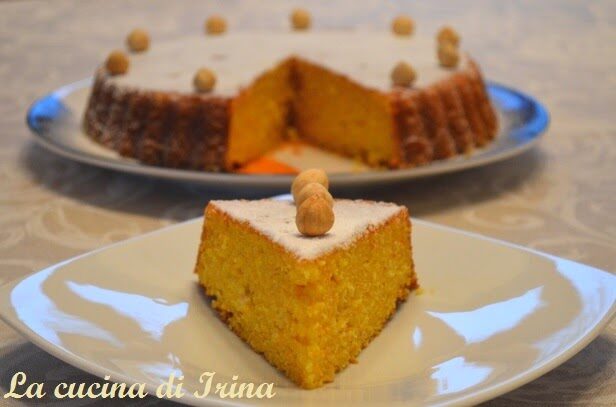 Torta di carote e nocciole
