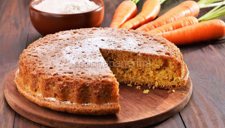 Torta di carote e pinoli