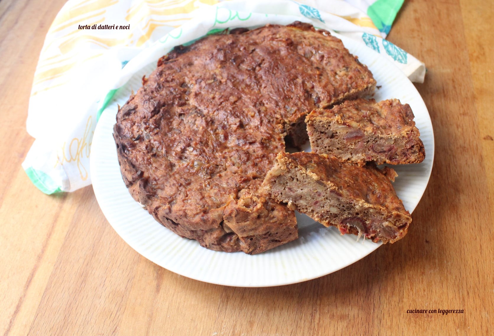 Torta di datteri e noci