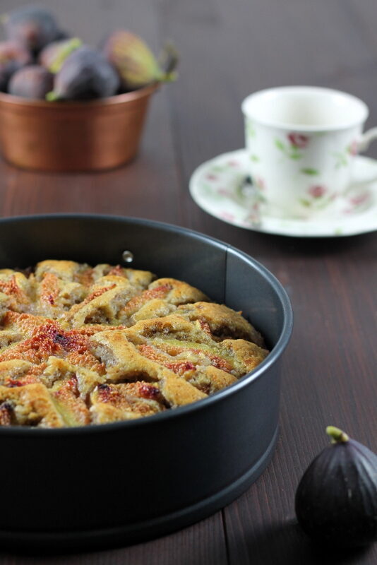 Torta di fichi e noci