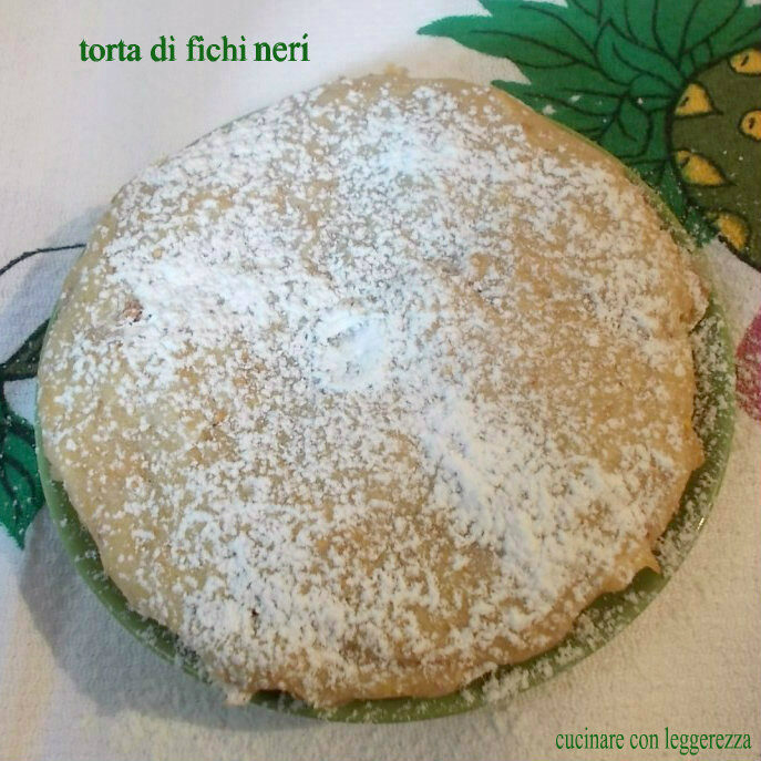 Torta di fichi neri