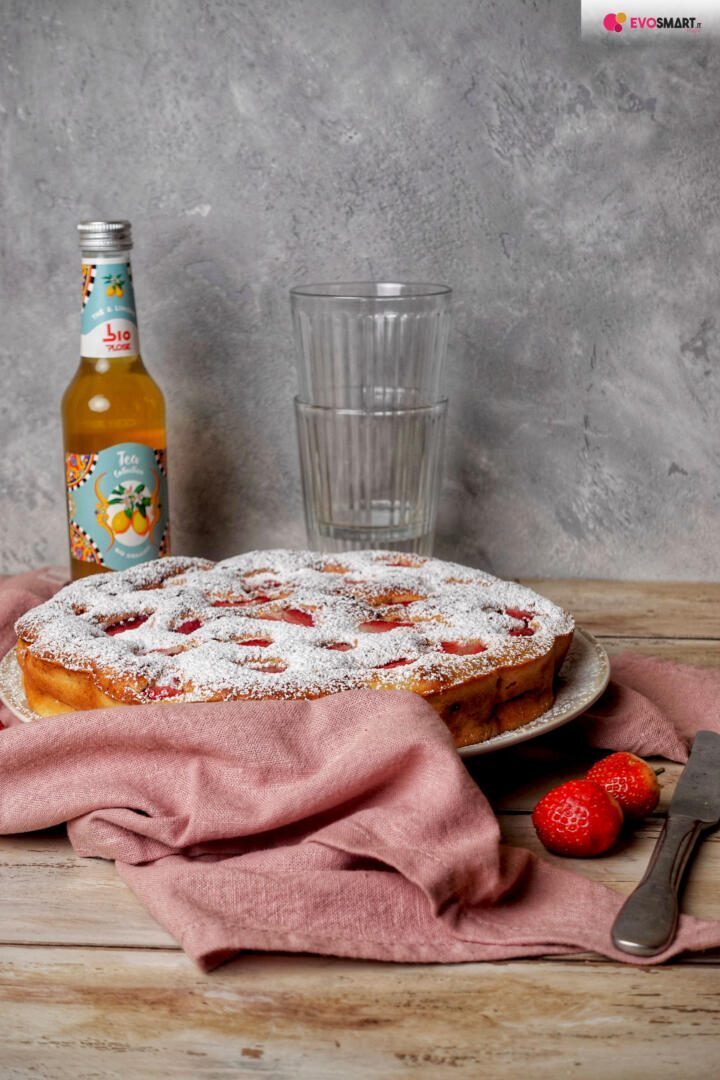 Torta di fragole e mascarpone (quasi) biologica
