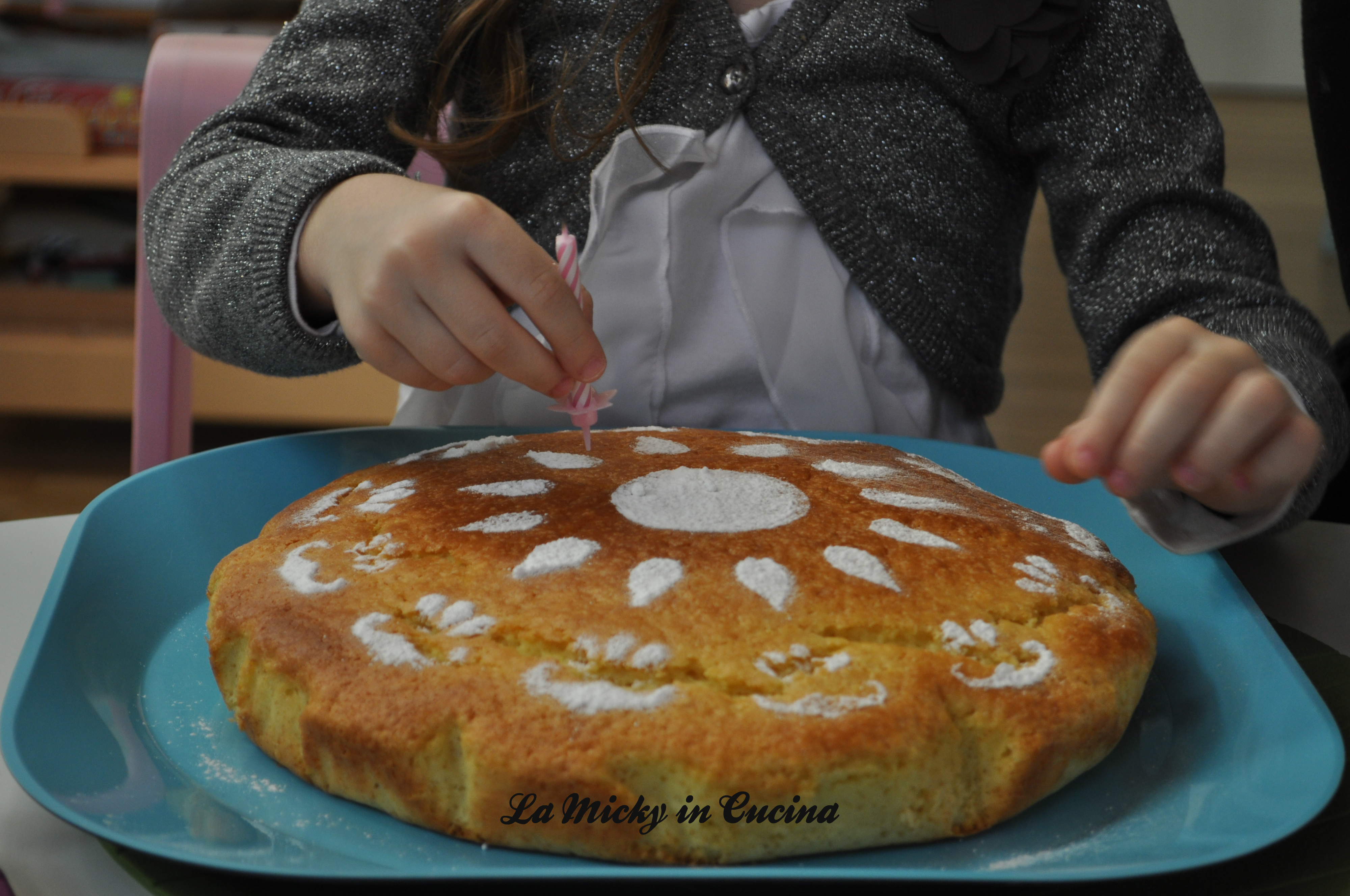 Torta di frutta per bambini senza burro e senza uova