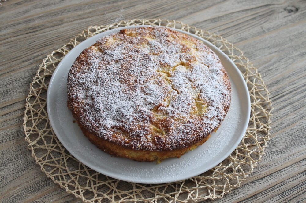 Torta di mais alle mele
