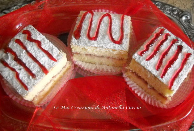 TORTA DI MANDORLE A TRANCETTI