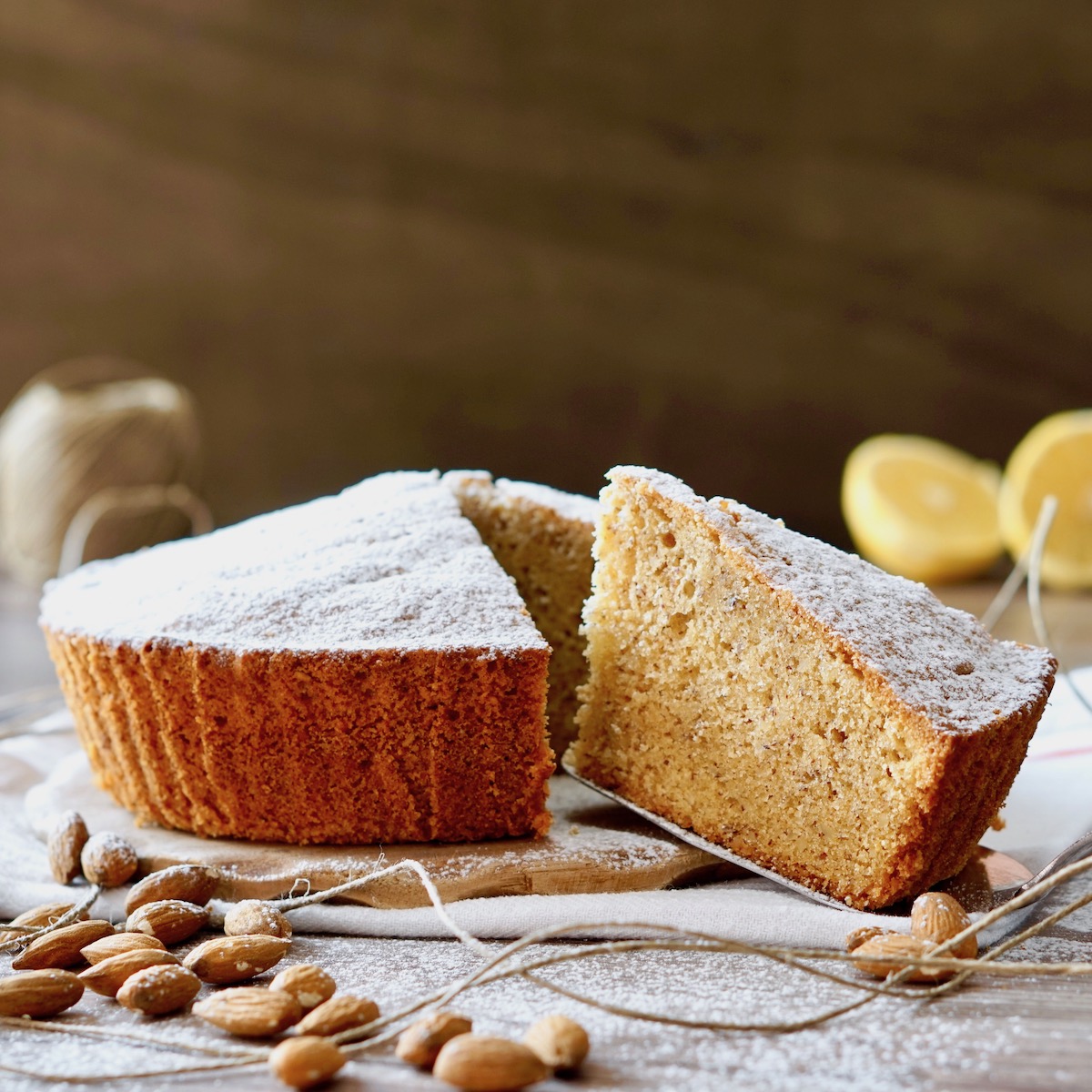 Torta di mandorle, limone e zenzero
