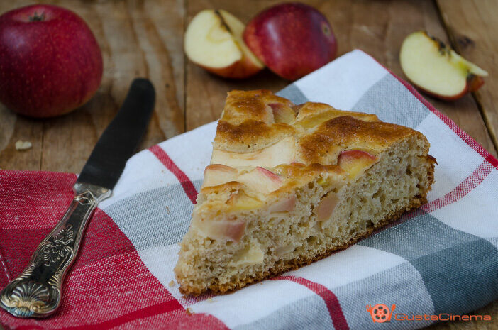Torta di mele allo yogurt e cannella